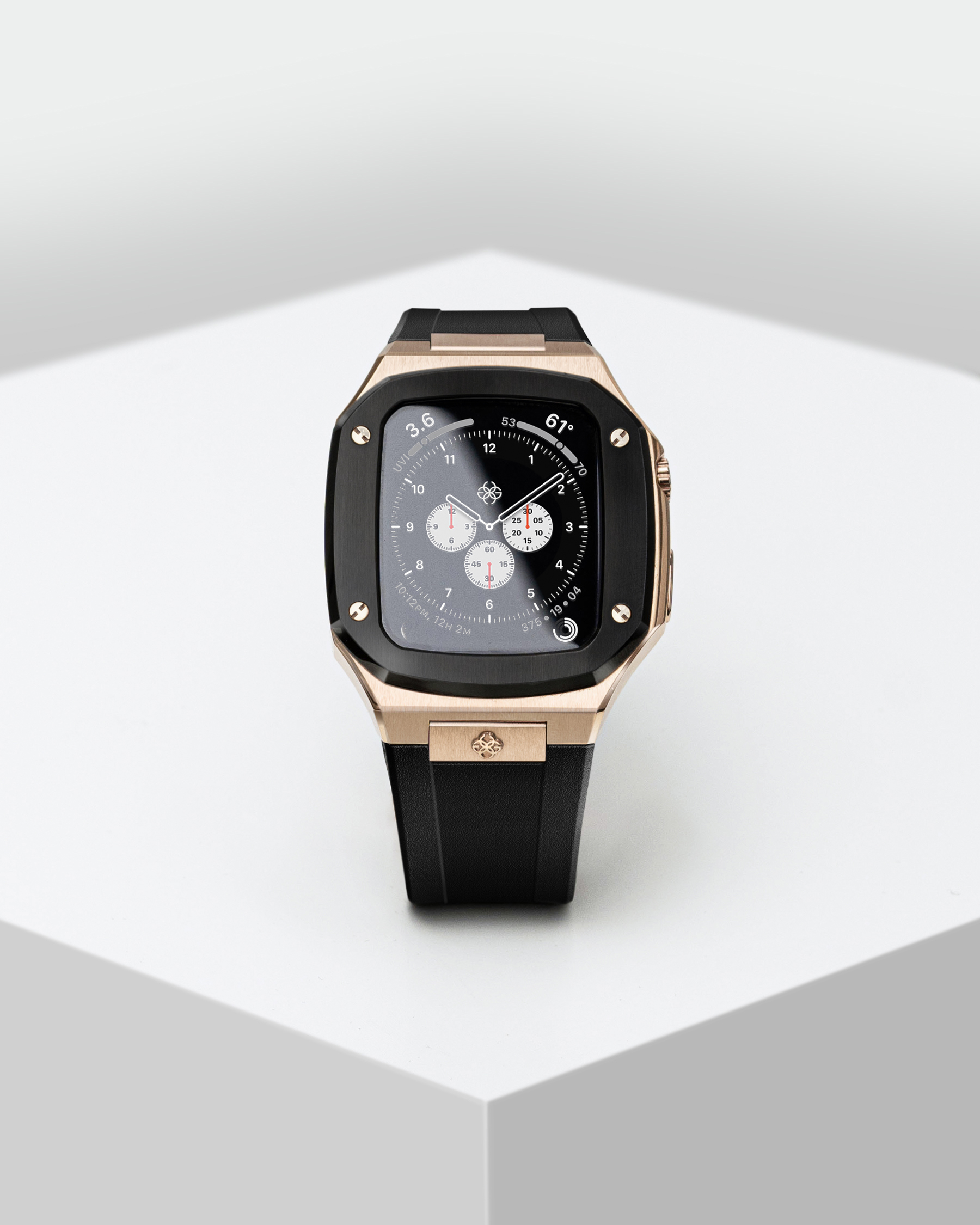 スウェーデン発ブランドの高級Apple Watchケースが日本発上陸!公式