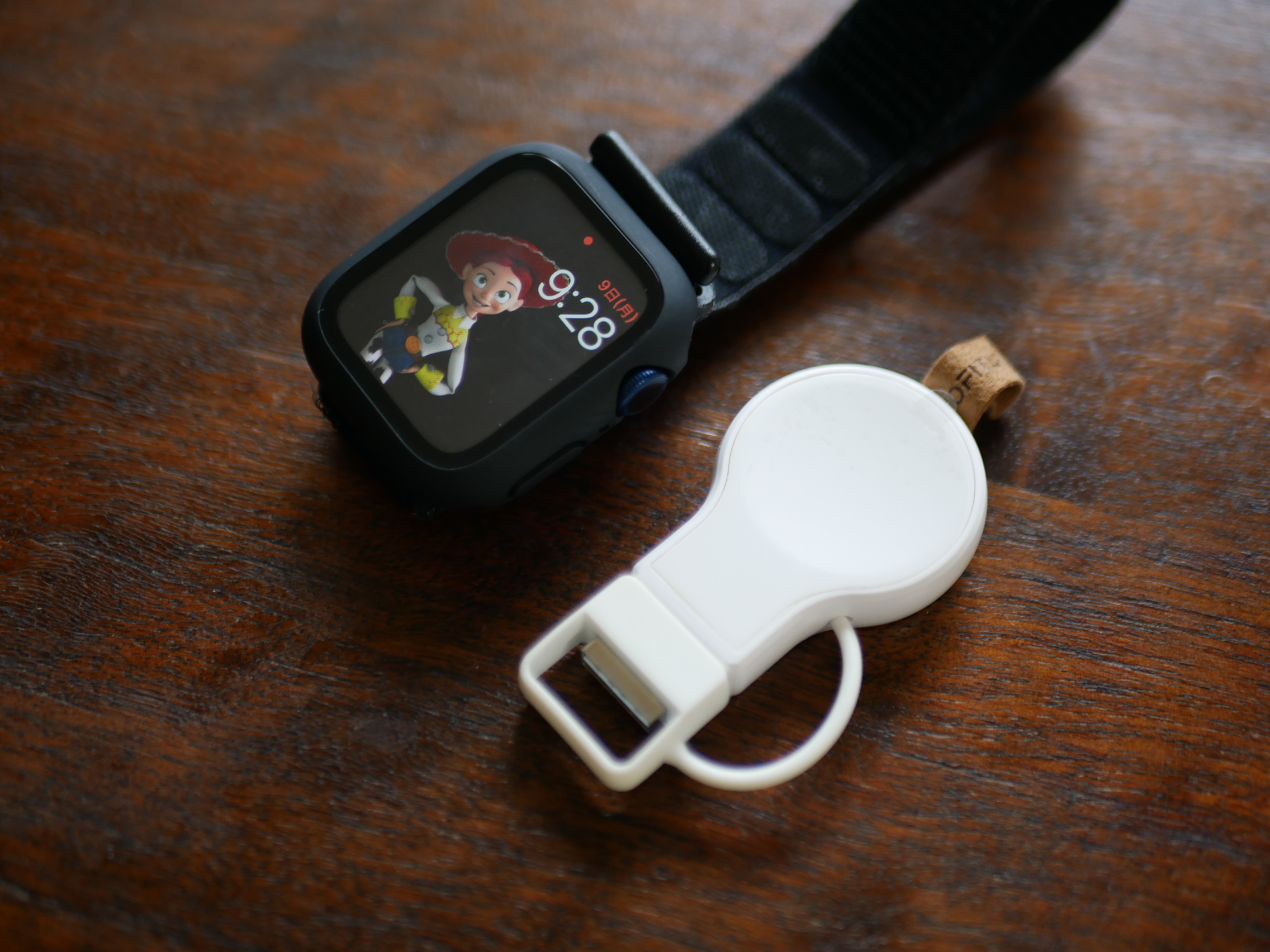 持ち運びに便利なApple Watch充電器10選 【2022年最新版】 | スマートウォッチライフ