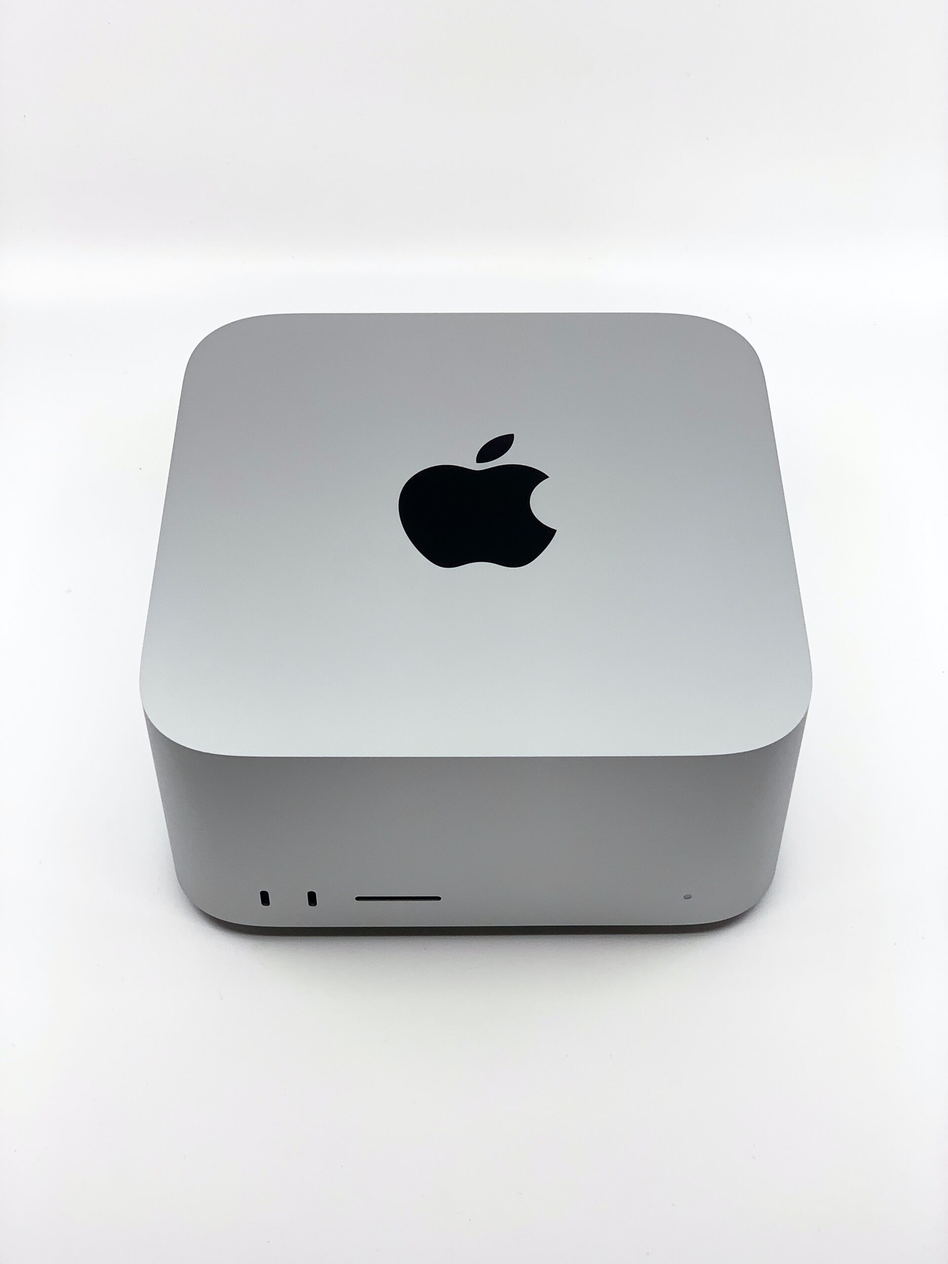 Mac Studioのイメージ(整備済製品のM3 Ultra構成が在庫に残っている)