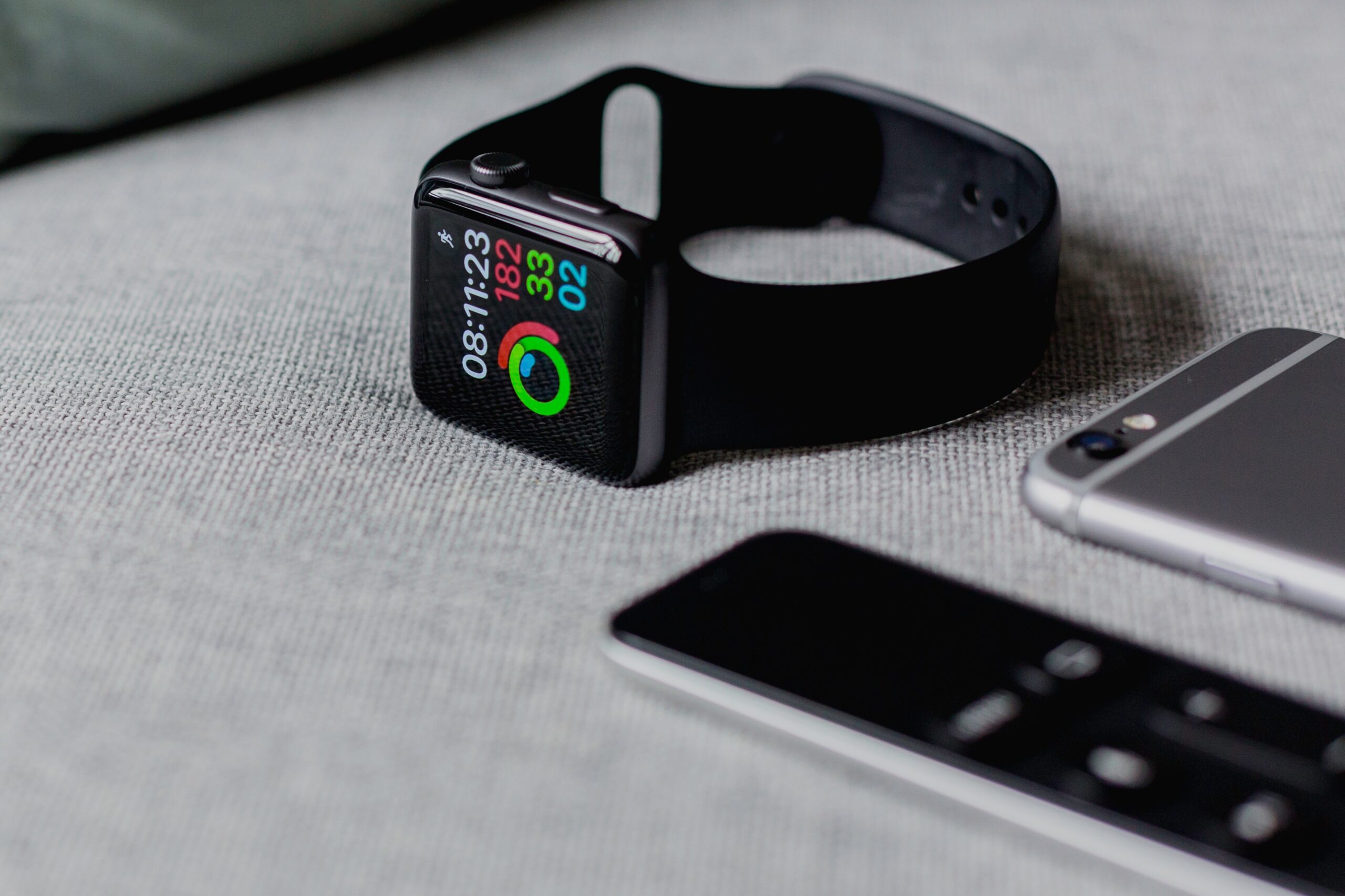 Apple Watchが免許証や車のカギになる未来が日本でも!? 世界の最新