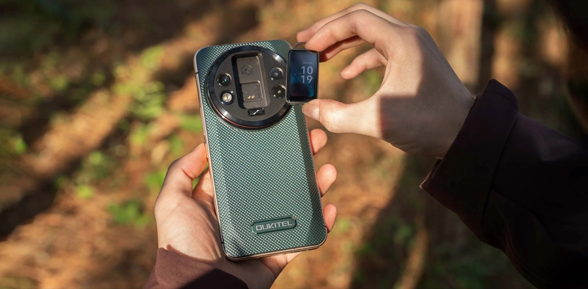 OUKITEL WP200 PROスマートフォン 本体 緑　スマートバンド搭載 Amazon | 【5G対応】OUKITEL WP200 Pro SIMフリー スマホ 本体