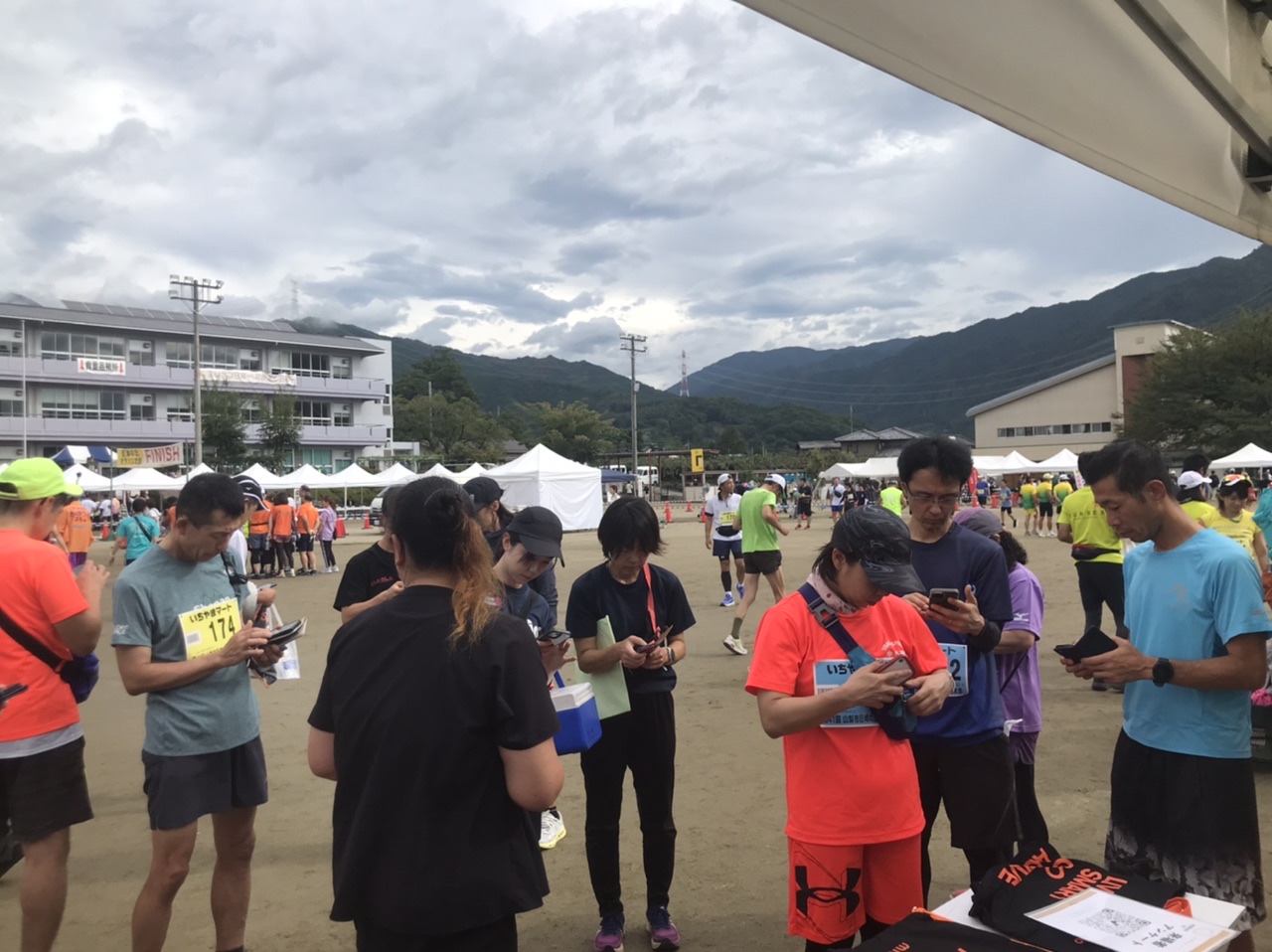 マラソン大会でのMibroブースの様子