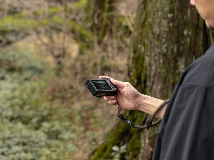 EPM × ROOT CO. YOSEMITE HAND STRAP 使用イメージ