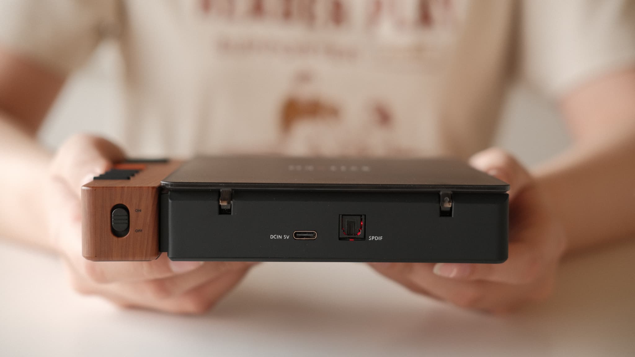 Syitren R300 バッテリー