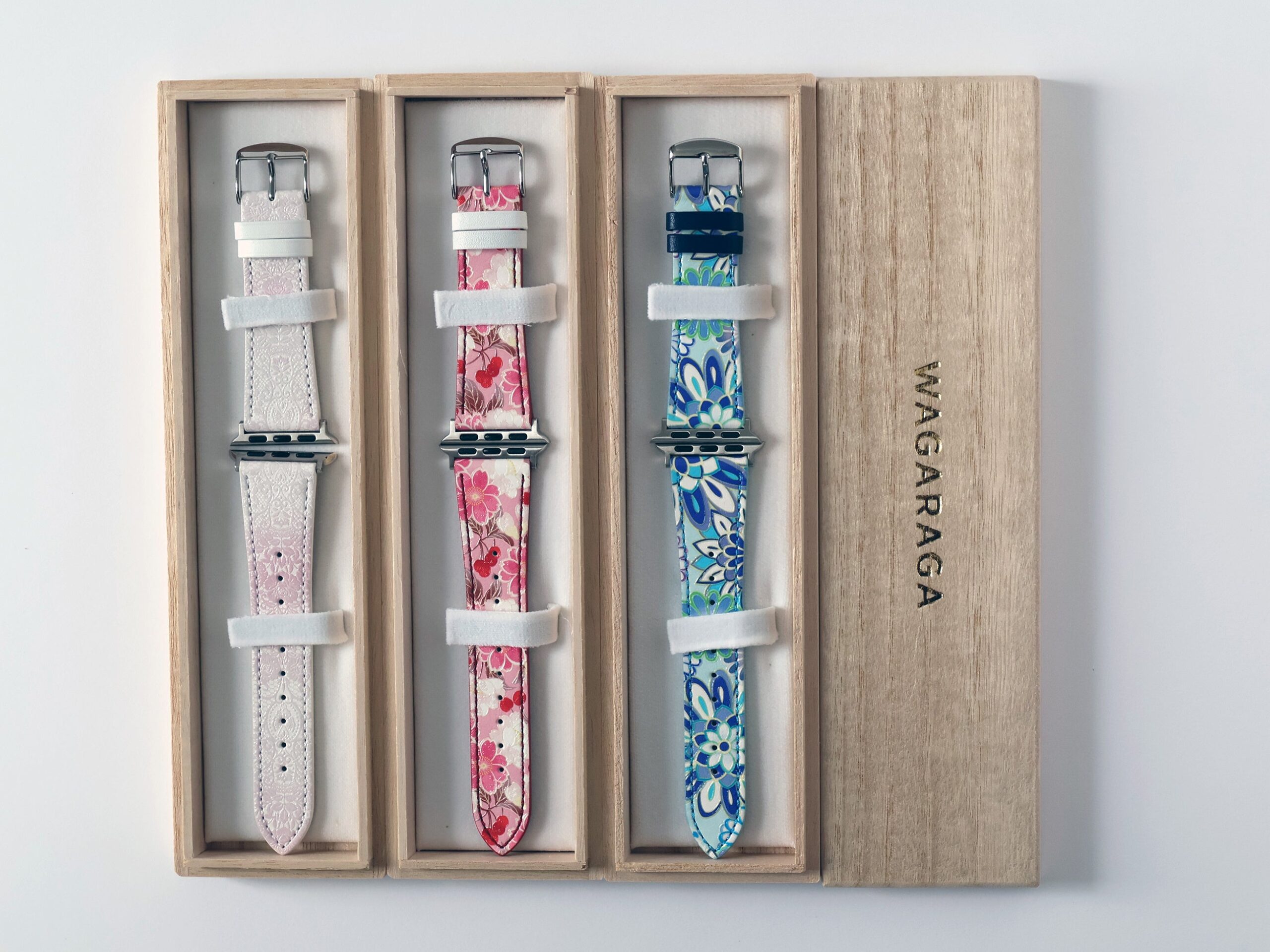 WAGARAGAのApple Watch用立体和柄レザーバンドの質感を捉えたディテール画像。多層印刷による触れる質感が特徴