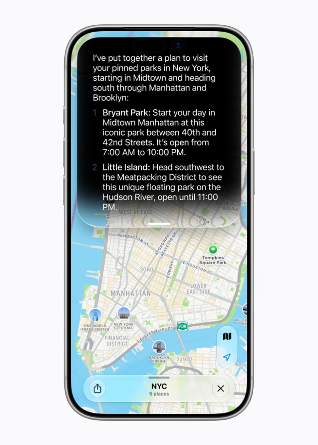 iPhone 17 Pro画面に表示された次世代Siri AIがニューヨーク旅行の旅程を提案するパーソナルコンテキスト機能