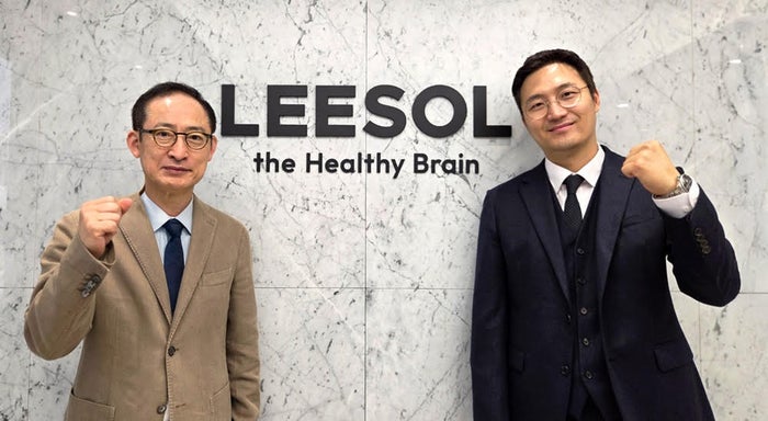 LEESOL共同代表のイ・スンウ氏(左)とクォン・グソン氏(右)