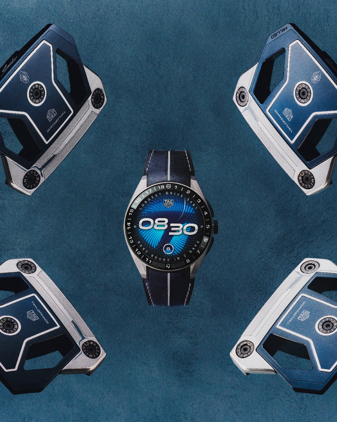 TAG Heuer Connected Calibre E5 x TaylorMade Edition のグレード2チタンケースとブルーバイマテリアルストラップ