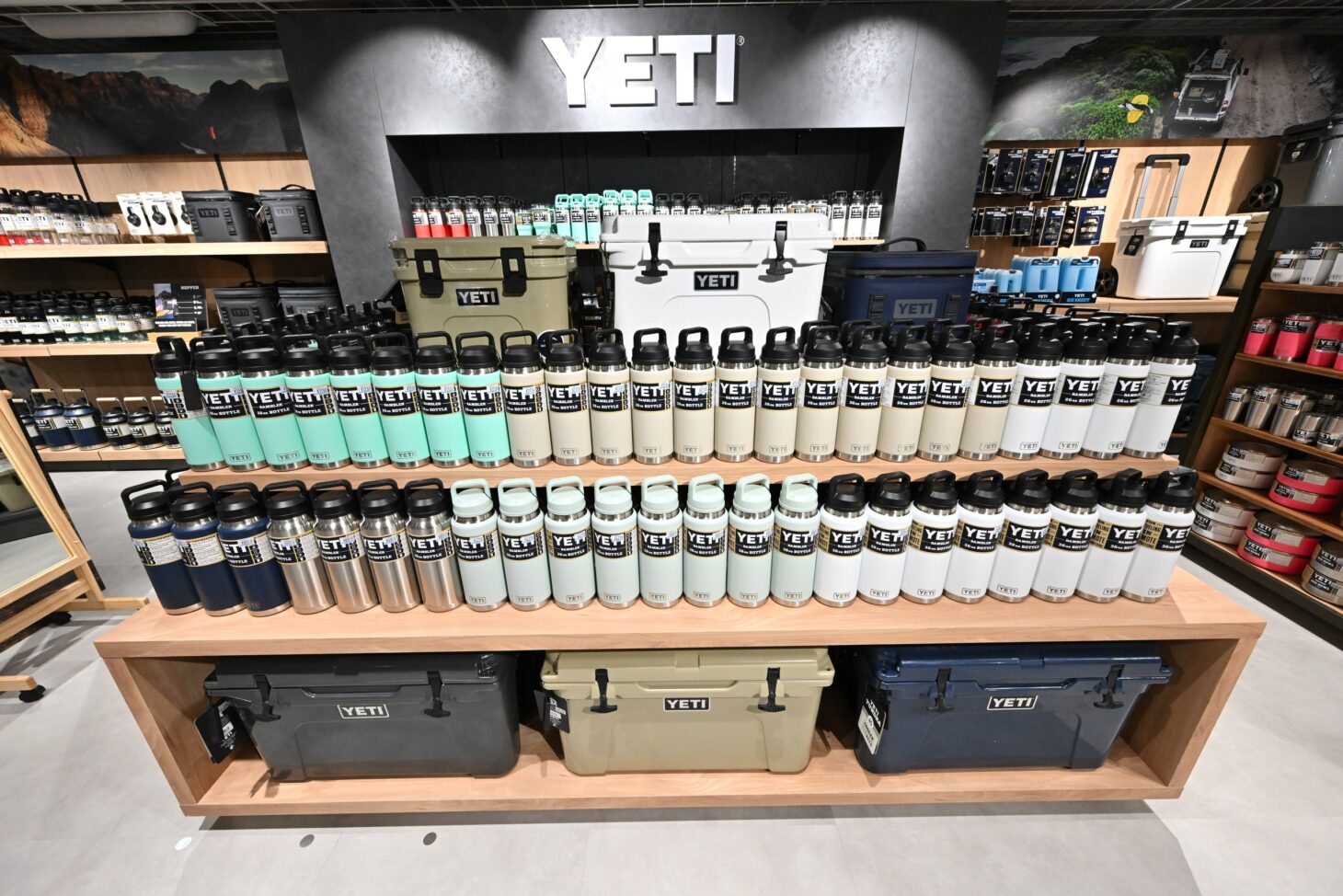 6階に国内初出店したYETIのコーナー