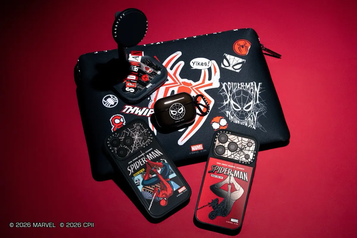 スパイダーマンをあしらったCASETiFYのスマホケースとテックアクセサリー