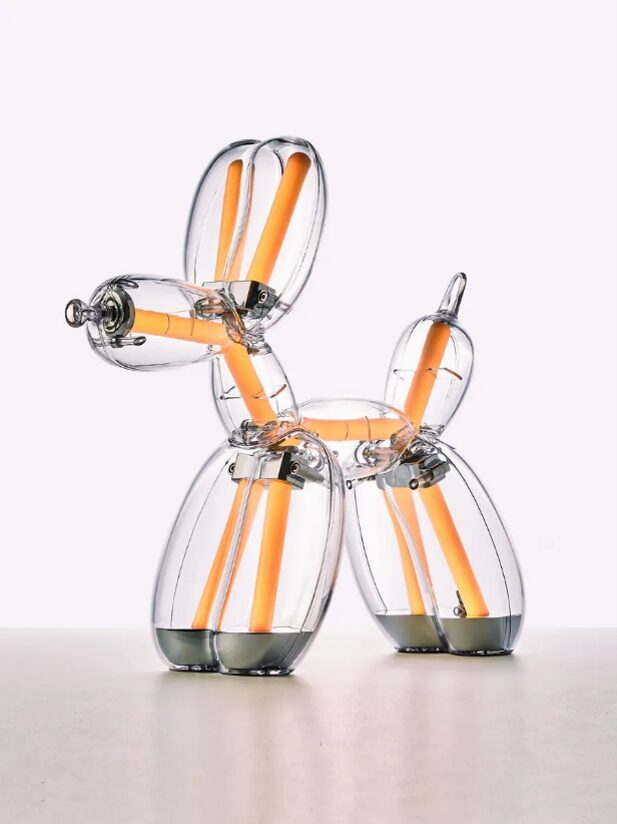 最大200ルーメンで発光し光の色を切り替えられるBalloon Dog Lamp