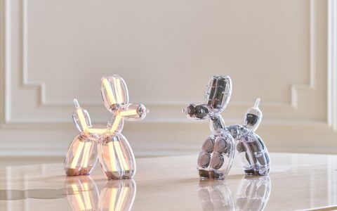 Lexon、ジェフ・クーンズ監修「Balloon Dog」ランプ＆スピーカーを7月23日発売｜各159,980円