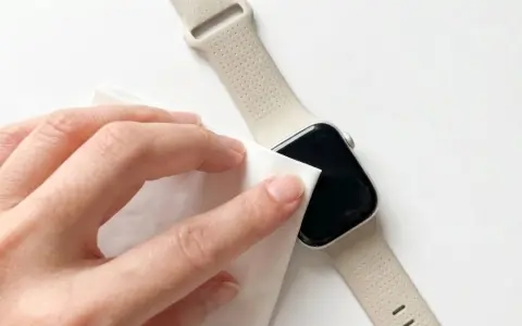アシカンのApple専用クロス「MinZ mono CLOTH」が3枚1,300円で発売｜拭くだけで画面の油分を掻き出し・吸い上げ、ツヤまで出す