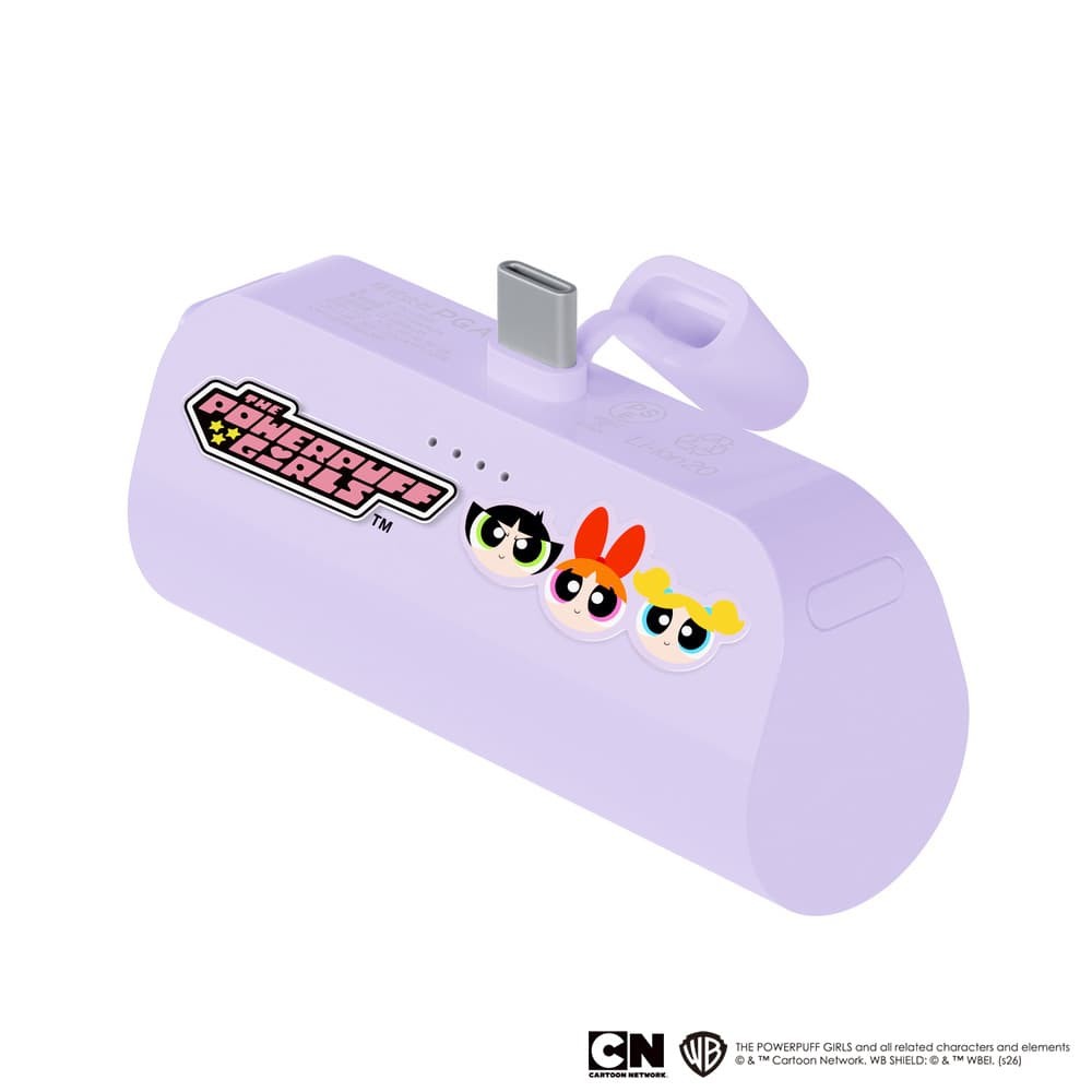 パワーパフ ガールズ直挿しモバイルバッテリーの一体型USB Type-Cコネクタと、側面のType-Cポートを示した製品画像