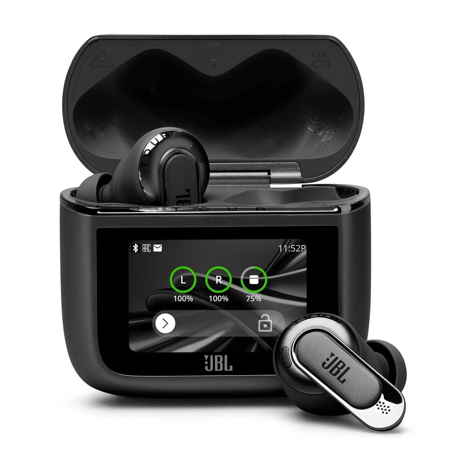 JBL TOUR PRO 3の完全ワイヤレスイヤホン本体と、タッチディスプレイ付きのスマート充電ケース