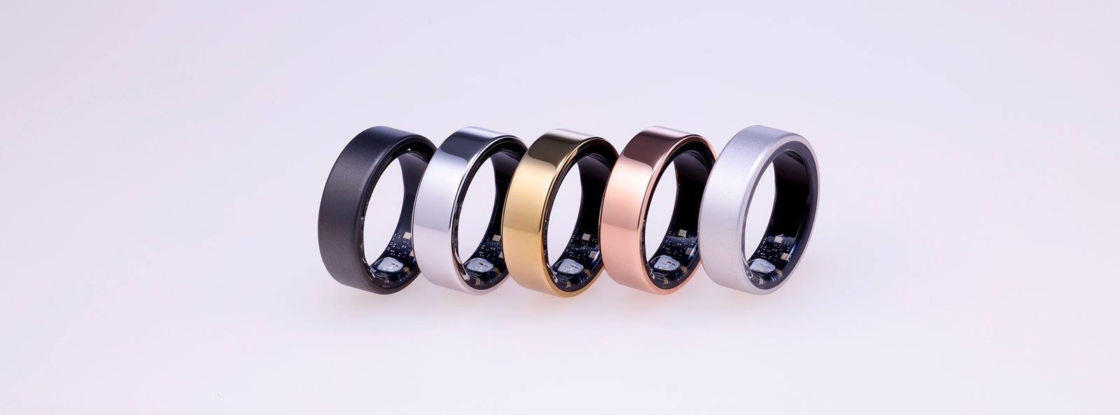 SOXAI RING 2 のカラーバリエーションを並べた製品画像