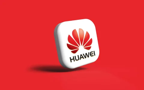 HUAWEI WATCH D3の公式ティザーが公開｜「より薄く・画面は大きく・ストラップはやわらかく」、血圧測定は継続。9月2日発表へ【海外ニュース】