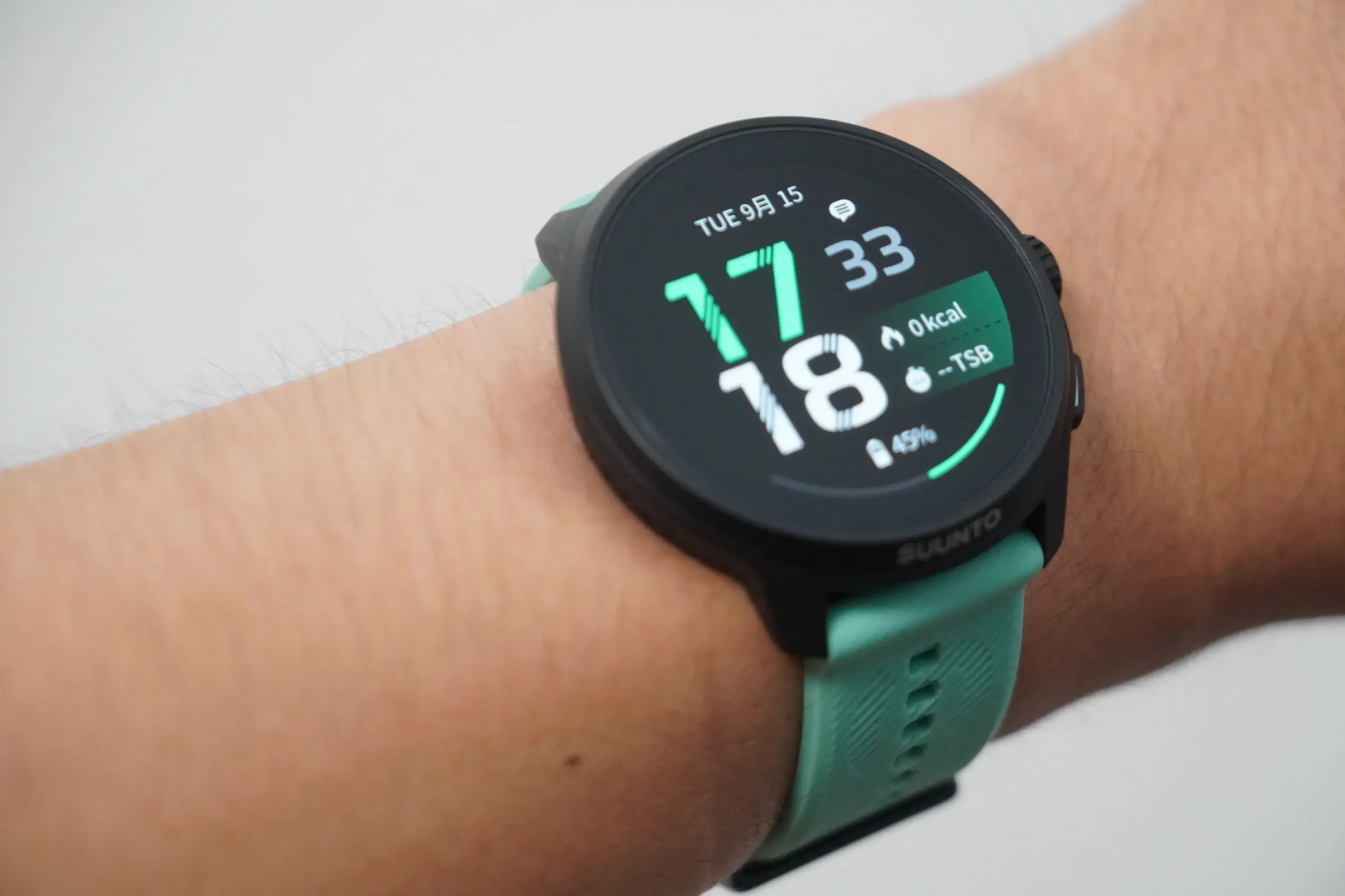 【レビュー】Suunto Run 2で実際に走ってみた｜ゴーストランナーは信号待ちで追いつかれる、心拍ベルトあり・なしで同じコースを比べた