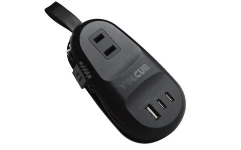 VOLCUR「M-TAP65」はAC1口＋USB3ポートを約170gに｜4,250円、コンセントが1つの出張先でも4台まとめて充電