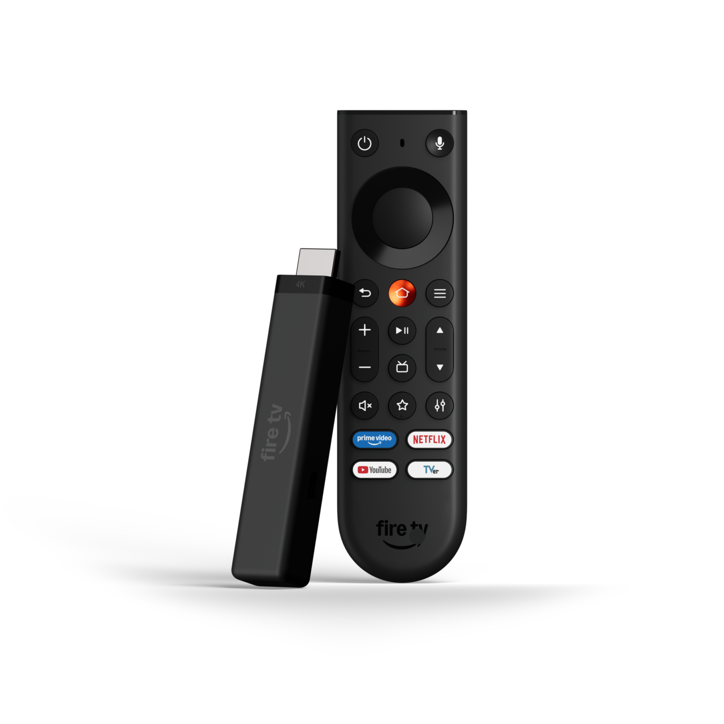 Amazonの新しいFire TV Stick 4K本体と、同梱される新デザインのFire TVリモコン。オレンジ色のホームボタンとカスタムボタンを備える