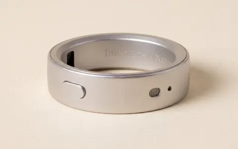 AIエージェントに指輪から頼めるスマートリング「Interface」発表｜99ドルでClaudeに声で依頼 電池は最大12日【海外ニュース】