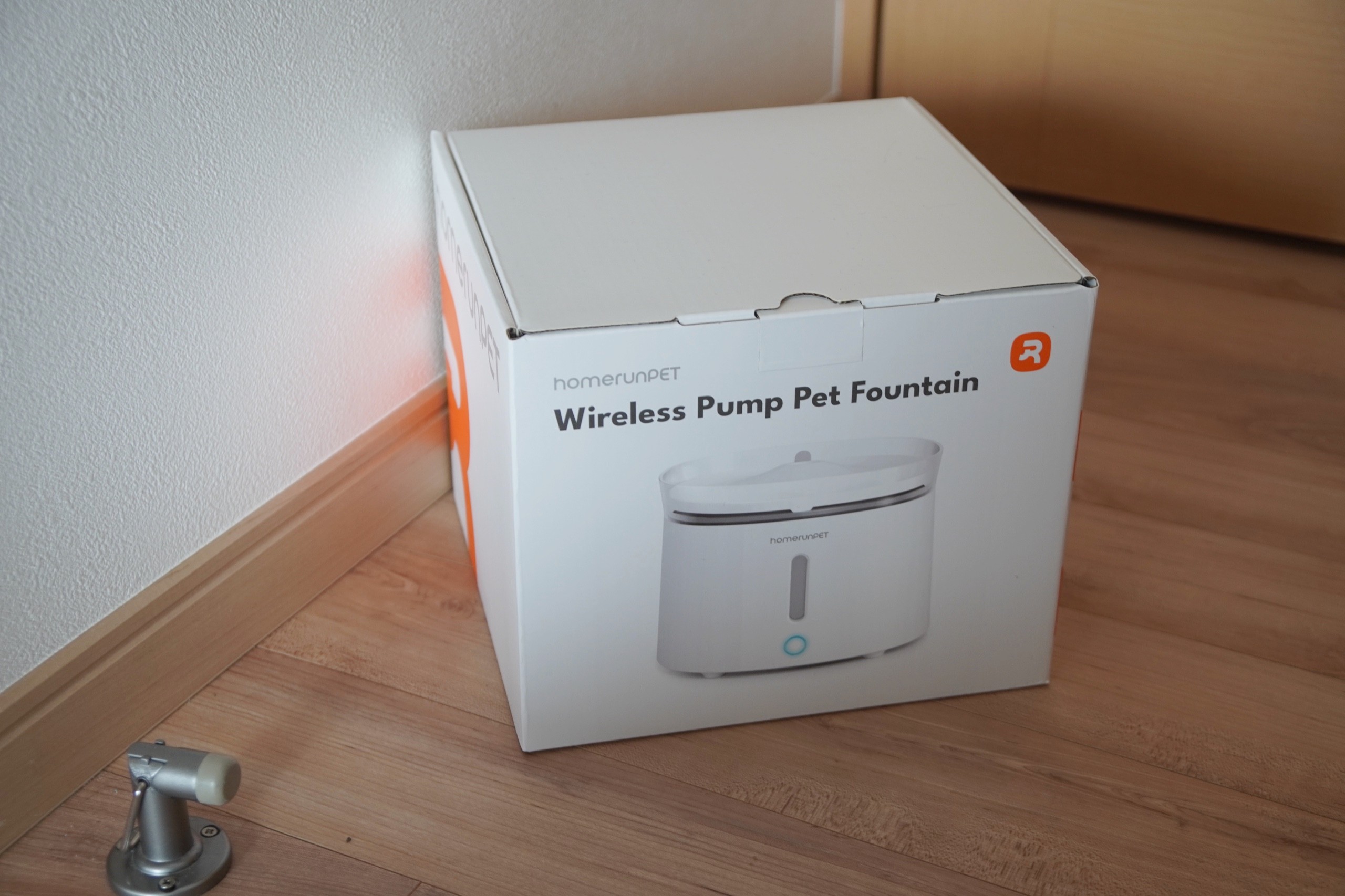 homerunPET Wireless Pump Pet Fountain の外箱